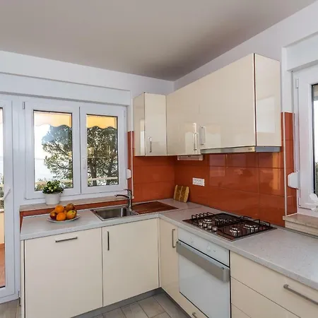 Antonina Διαμέρισμα